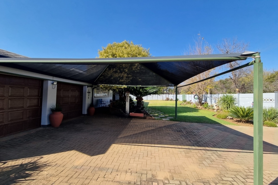 3 Bedroom Property for Sale in Meiringspark North West